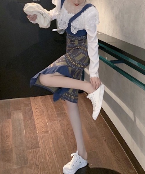 KOR(ケーオーアール)の「ヴィンテージ風スカートワンピ(サロペット/オーバーオール・レディース・パープル・S/M/L)」の3枚目の写真