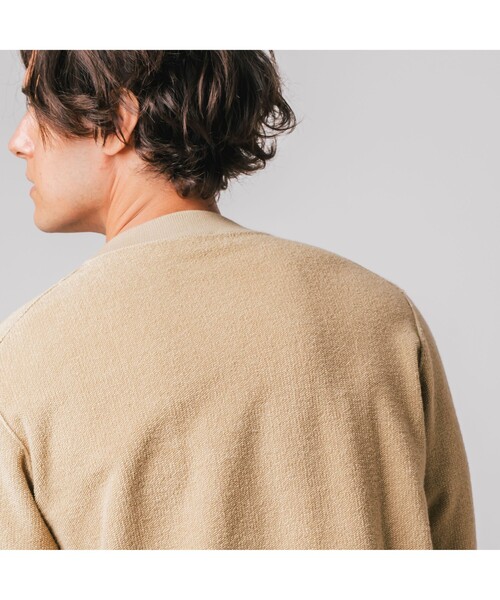 LACOSTE（ラコステ）の「リバースルックパイル地クルーネックセーター（ニット/セーター・メンズ・ホワイト/ベージュ/ネイビー・2/4/3/5）」の6枚目の写真