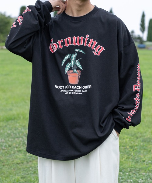 kutir（クティール）の「袖プリントロゴロンT（Tシャツ/カットソー・メンズ・オフホワイト/レッド/ブラック・MEDIUM/LARGE）」の3枚目の写真