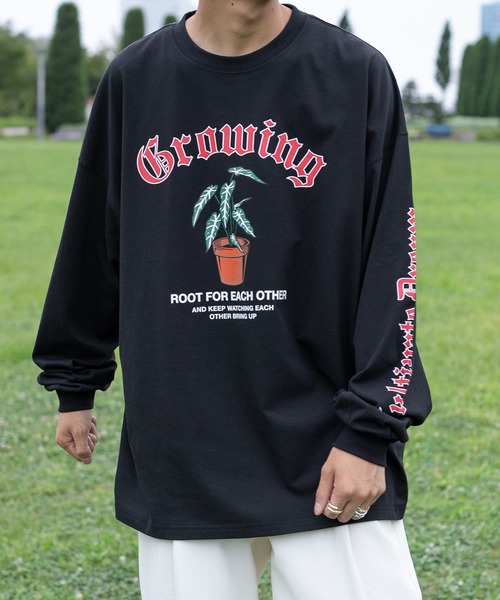 kutir（クティール）の「袖プリントロゴロンT（Tシャツ/カットソー・メンズ・オフホワイト/レッド/ブラック・MEDIUM/LARGE）」の4枚目の写真