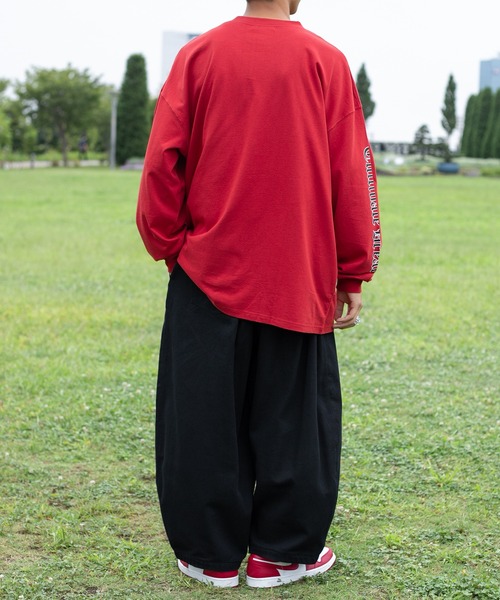 kutir（クティール）の「袖プリントロゴロンT（Tシャツ/カットソー・メンズ・オフホワイト/レッド/ブラック・MEDIUM/LARGE）」の10枚目の写真