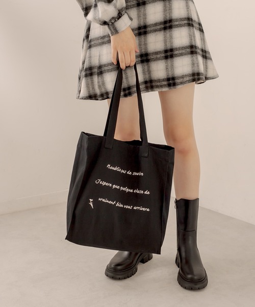 OLIVE des OLIVE(オリーブデオリーブ)の「カラフルトートバッグ(トートバッグ・レディース・ブラック/レッド/サックスブルー/ピンク/イエロー/オレンジ/アイボリー/ミント/ラベンダー・FREE)」の13枚目の写真