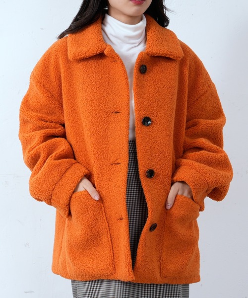 CIAOPANIC(チャオパニック)の「カラーボアフリースハーフコート(ブルゾン・レディース・チャコール/グリーン/オレンジ・FREE)」の4枚目の写真