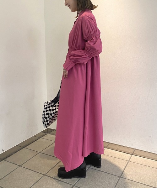 AS KNOW AS PINKY(アズノゥアズピンキー)の「ポイントぎゅぎゅっ シャツワンピース(シャツワンピース・レディース・ブラック/オフホワイト/ブルー/フューシャピンク/サックスブルー/ピンク系/ブルー系/ライトグリーン・FREE)」の7枚目の写真