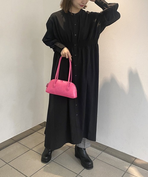 AS KNOW AS PINKY(アズノゥアズピンキー)の「ポイントぎゅぎゅっ シャツワンピース(シャツワンピース・レディース・ブラック/オフホワイト/ブルー/フューシャピンク/サックスブルー/ピンク系/ブルー系/ライトグリーン・FREE)」の2枚目の写真