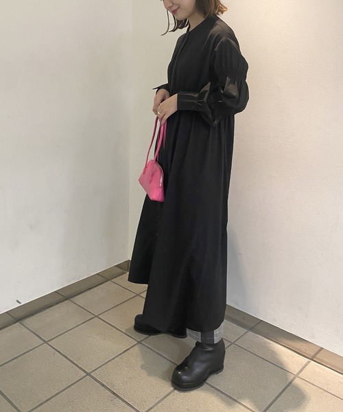 AS KNOW AS PINKY(アズノゥアズピンキー)の「ポイントぎゅぎゅっ シャツワンピース(シャツワンピース・レディース・ブラック/オフホワイト/ブルー/フューシャピンク/サックスブルー/ピンク系/ブルー系/ライトグリーン・FREE)」の14枚目の写真