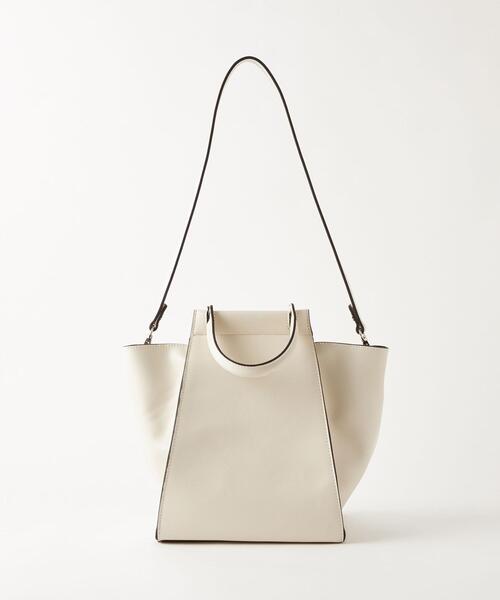 green label relaxing（グリーンレーベルリラクシング）の「トラペーズ MID 2WAY バッグ（ショルダーバッグ・レディース・ブラウン/オフホワイト/ブラック/ライトブルー/モカ・FREE）」の7枚目の写真