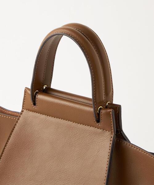 green label relaxing（グリーンレーベルリラクシング）の「トラペーズ MID 2WAY バッグ（ショルダーバッグ・レディース・ブラウン/オフホワイト/ブラック/ライトブルー/モカ・FREE）」の10枚目の写真