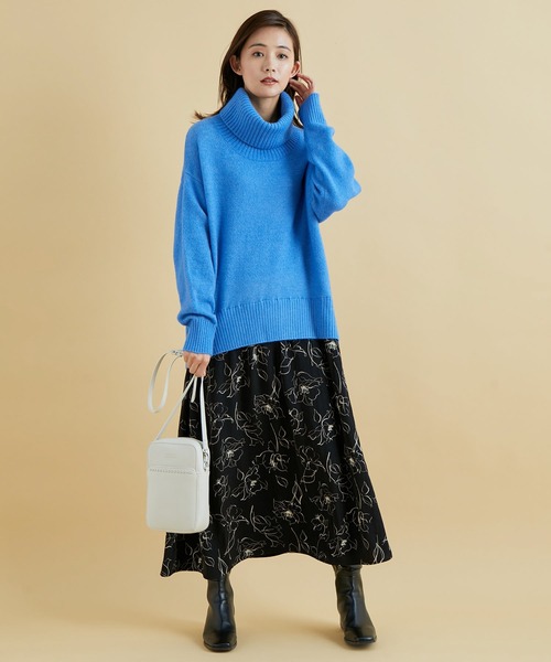 VIS（ビス）の「【美短】これ一枚で様になる！ニット×線画花柄プリントドッキングワンピース（ワンピース・レディース・ライトグレー/オフホワイト/ブルー系その他4・FREE）」の19枚目の写真