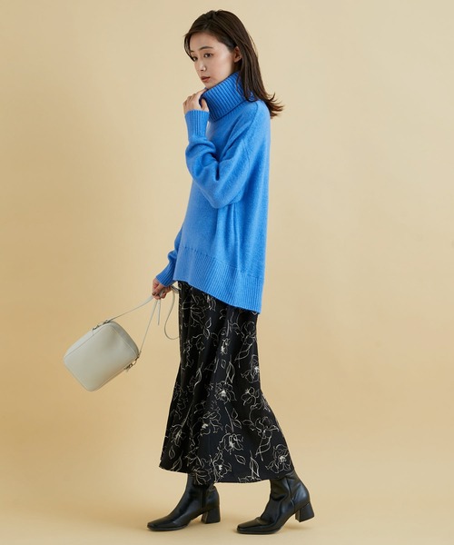 VIS（ビス）の「【美短】これ一枚で様になる！ニット×線画花柄プリントドッキングワンピース（ワンピース・レディース・ライトグレー/オフホワイト/ブルー系その他4・FREE）」の12枚目の写真