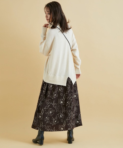 VIS（ビス）の「【美短】これ一枚で様になる！ニット×線画花柄プリントドッキングワンピース（ワンピース・レディース・ライトグレー/オフホワイト/ブルー系その他4・FREE）」の14枚目の写真