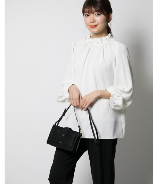 INTERPLANET（インタープラネット）の「【ＷＥＢ限定】【３点セット】カットジョーゼットカラーレスジャケット＋テーパードパンツ＋ブラウス（セットアップ・レディース・ライトグレー/ブラック/ネイビー・FREE）」の20枚目の写真