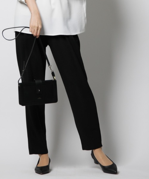 INTERPLANET（インタープラネット）の「【ＷＥＢ限定】【３点セット】カットジョーゼットカラーレスジャケット＋テーパードパンツ＋ブラウス（セットアップ・レディース・ライトグレー/ブラック/ネイビー・FREE）」の17枚目の写真