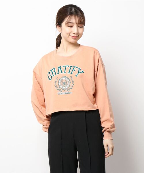 nemne store(ネンネストア)の「刺繍入りキリッパショート裏毛スウェット(スウェット・レディース・ピンク/ブルー/オートミール・フリー)」の8枚目の写真