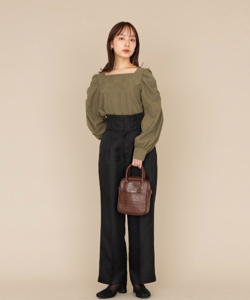NEUNA(ヌナ)の「【ハイウエストシルエット◎】ハイウエストワイドパンツ(スラックス・レディース・ブラック/カーキ・SMALL/FREE)」の18枚目の写真