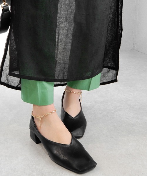 alala(アララ)の「アンクレットパンプス(パンプス・レディース・アイボリー/ブラック/シルバー/ゴールド/グリーン・LL/S/M/L)」の8枚目の写真