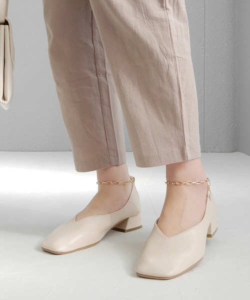 alala(アララ)の「アンクレットパンプス(パンプス・レディース・アイボリー/ブラック/シルバー/ゴールド/グリーン・LL/S/M/L)」の20枚目の写真