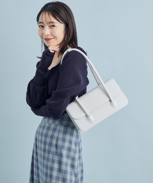 VIS（ビス）の「リサイクルフェイクレザーロングハンドルバッグ【sustainable】（ハンドバッグ・レディース・ブラック/キナリ/グリーン・FREE）」の14枚目の写真