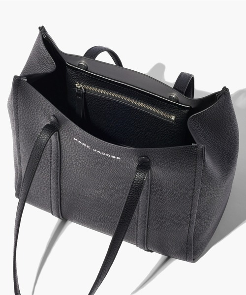 MARC JACOBS(マークジェイコブス)の「THE SHOPPER TOTE BAG/ザ ショッパー トート バッグ(トートバッグ・レディース・ブラック・ONE SIZE)」の10枚目の写真