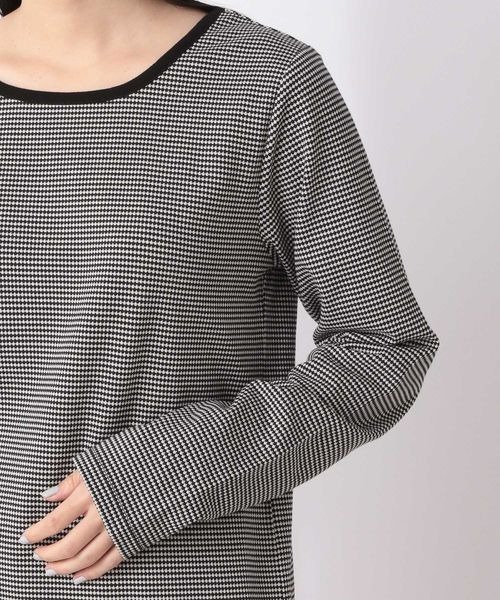 LOWRYS FARM（ローリーズファーム）の「パイピングタイトＬＳ　265269（Tシャツ/カットソー・レディース・ブラック/オフホワイト/カーキ/ブルー・FREE）」の16枚目の写真