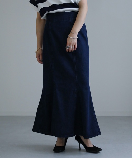 ap retro(アプレトロ)の「デニムマーメイドスカート(デニムスカート・レディース・ブルー/ネイビー/ブラック・FREE)」の20枚目の写真