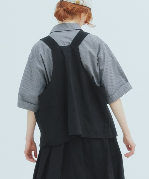 EDIT Gris(エディットグリ)の「【ジレ感覚で使いやすい】BIBエプロンベスト/フィッシングベスト(ベスト・レディース・ホワイト/ブラック・FREE)」の15枚目の写真