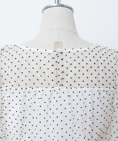 one after another NICE CLAUP（ワンアフターアナザーナイスクラップ）の「ドットチュールフェミニントップス（Tシャツ/カットソー・レディース・ホワイト系その他/ブラック系その他/ベージュ・FREE）」の17枚目の写真