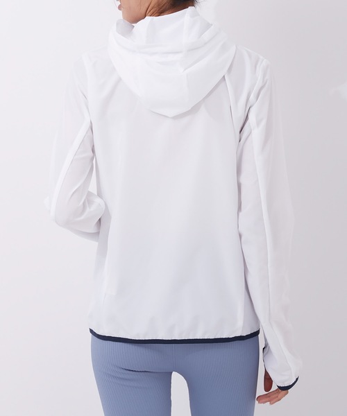 FILA（フィラ）の「【FILA:フィラ】レディースラッシュガード 布帛パーカー（ラッシュガード・レディース・ライトパープル/ホワイト/ブラック・SMALL/LARGE/MEDIUM/X-LARGE/XX-LARGE/XXX-LARGE）」の20枚目の写真