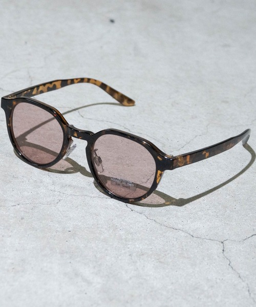 JOHN'S CLOSET(ジョンズクローゼット)の「【f】UVカット サングラス(サングラス・メンズ・その他1/その他2/その他9/その他10/その他8/その他15/その他7/その他3/その他12/その他4/その他11/その他14/その他6/その他5/その他13/その他20/その他21/その他16/その他17/その他18/その他19/その他22/その他23/その他24/その他25/その他26/その他27/その他28/その他29/その他31/その他33/その他30/その他32/G/H/A/B/C/D/E/F/V/W/K/J/T/M/N/U/X/L/S/Q/O/R/P/I・FREE)」の11枚目の写真