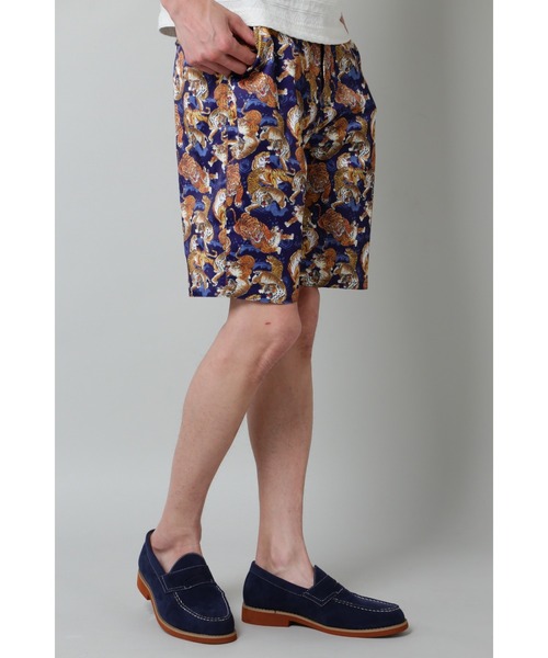 BLUE TORNADO（ブルートルネード）の「BLUE TORNADO∴タイガープリントショーツ（その他パンツ・メンズ・ネイビー/アイボリー・M/L）」の2枚目の写真