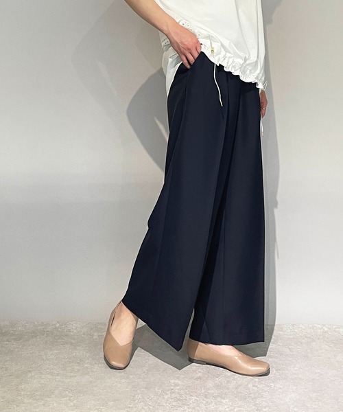 PICCIN（ピッチン）の「センタープレスワイドパンツ（その他パンツ・レディース・ベージュ/ネイビー/チェリーピンク・S/M）」の2枚目の写真