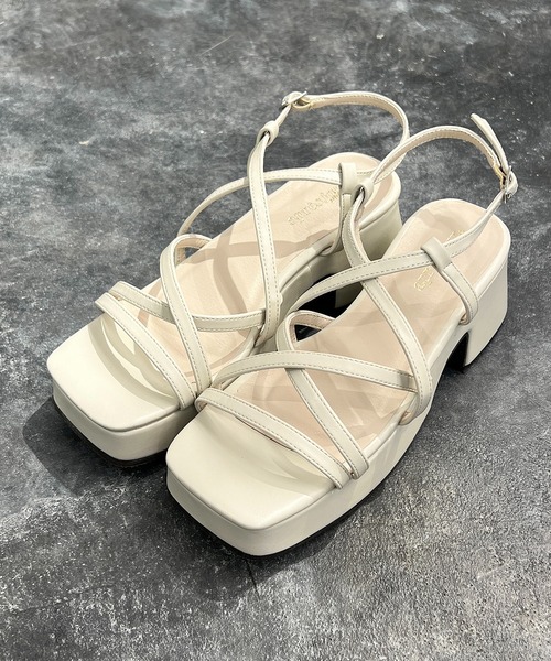 apres jour mignon（アプレジュールミニョン）の「厚底ナローサンダル【ZOZOTOWN限定アイテム】（サンダル・レディース・アイボリー/その他/ブラック・MEDIUM/SMALL/LARGE）」の4枚目の写真