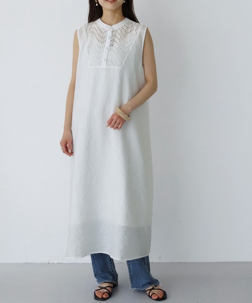 HER CLOSET（ハークローゼット）の「【shemoshelly】WEB限定 前後2wayカットレース切り替えノースリーブシャツワンピース ペチコート付き（ワンピース・レディース・ブラック/オフホワイト・M）」の11枚目の写真