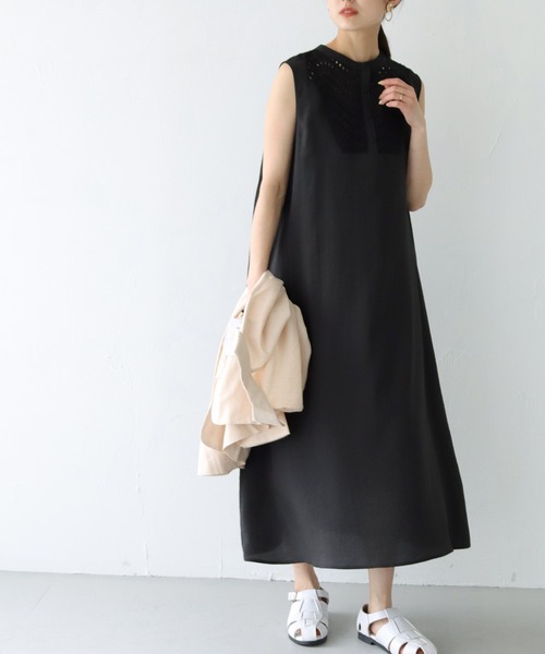 HER CLOSET（ハークローゼット）の「【shemoshelly】WEB限定 前後2wayカットレース切り替えノースリーブシャツワンピース ペチコート付き（ワンピース・レディース・ブラック/オフホワイト・M）」の13枚目の写真