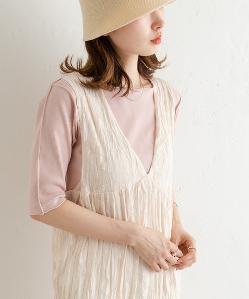 Kastane(カスタネ)の「テレコ無地5分袖Tee(Tシャツ/カットソー・レディース・ピンク/グリーン/アイボリー/イエロー・FREE)」の21枚目の写真