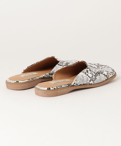 MAISON BREEZE（メゾンブリーズ）の「【MAISON BREEZE】スクエアトゥサンダル SCCH140（サンダル・レディース・グレー/グリーン/アイボリー/マルチ・35/37/39）」の17枚目の写真