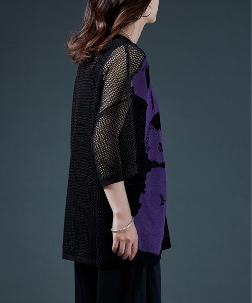 Ellno Loset（エルノロゼット）の「ニュアンスメッシュプルオーバー（ニット/セーター・メンズ・ブラック/オフホワイト・MEDIUM/LARGE）」の15枚目の写真