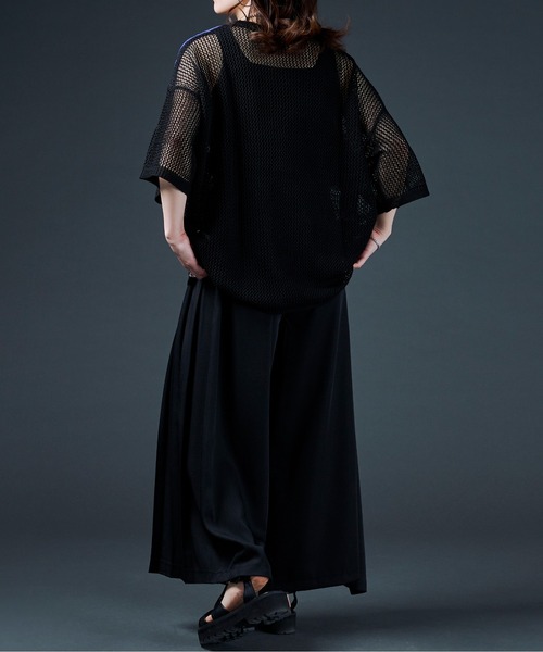 Ellno Loset（エルノロゼット）の「ニュアンスメッシュプルオーバー（ニット/セーター・メンズ・ブラック/オフホワイト・MEDIUM/LARGE）」の18枚目の写真