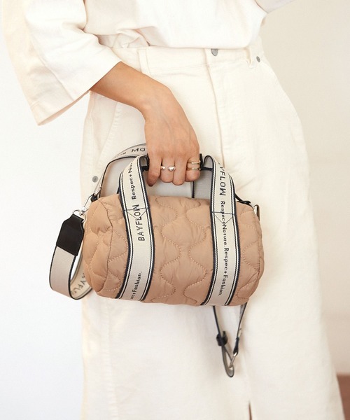 BAYFLOW(ベイフロー)の「ロゴテープキルティングドラム(ハンドバッグ・レディース・オレンジ/ブラック/ベージュ・FREE)」の15枚目の写真