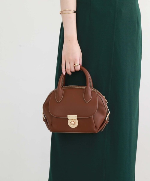 archives（アルシーヴ）の「金具ラウンドボストンバッグ（ボストンバッグ・レディース・ブラック/ブラウン/アイボリー・FREE）」の5枚目の写真