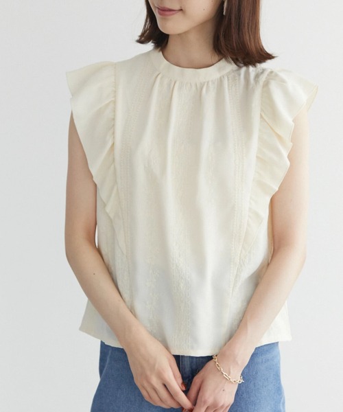 ELENCARE DUE(エレンカーレデュエ)の「・ELENCARE DUE シシュウ×ラッフルブラウス(シャツ/ブラウス・レディース・ブラック/アイボリー/グリーン系その他2・FREE)」の2枚目の写真