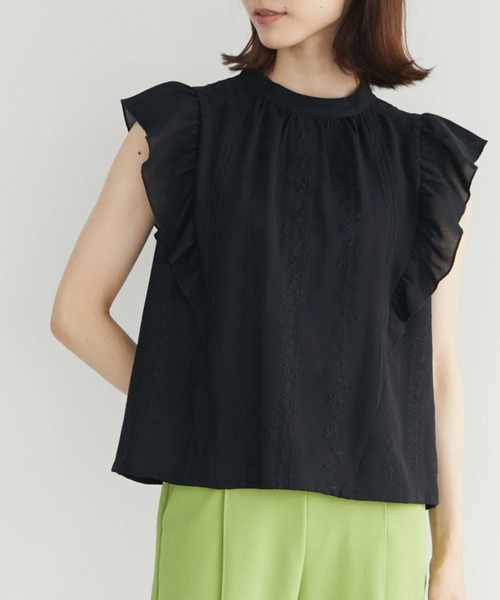 ELENCARE DUE(エレンカーレデュエ)の「・ELENCARE DUE シシュウ×ラッフルブラウス(シャツ/ブラウス・レディース・ブラック/アイボリー/グリーン系その他2・FREE)」の3枚目の写真