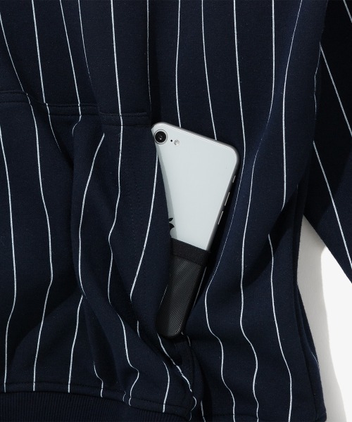 NEW ERA(ニューエラ)の「NEW ERA/ニューエラ MLB メジャーリーグ ベースボールパーカー/ニューヨークヤンキース ・ジャイアンツ ワンポイント ロゴフーディ 13353863/13353862(パーカー・メンズ・ネイビー/グレー・XXL/XL/M/L)」の15枚目の写真