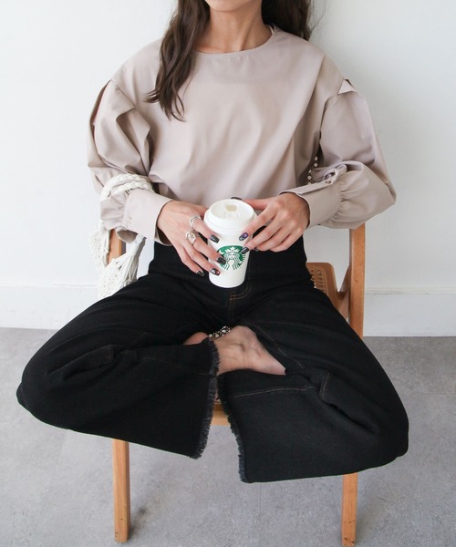 Chillfar（チルファー）の「前後2WAYボリューム袖ブラウス（シャツ/ブラウス・レディース・ホワイト/グレイッシュベージュ/カーキ系・FREE）」の13枚目の写真