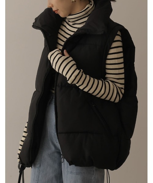 Re:EDIT（リエディ）の「[2022A/W COLLECTION]ビッグシルエットファイバーダウンベスト（ダウンベスト・レディース・ブラック/ベージュ/ブルー/アイボリー/ライトカーキ・MEDIUM/LARGE）」の20枚目の写真