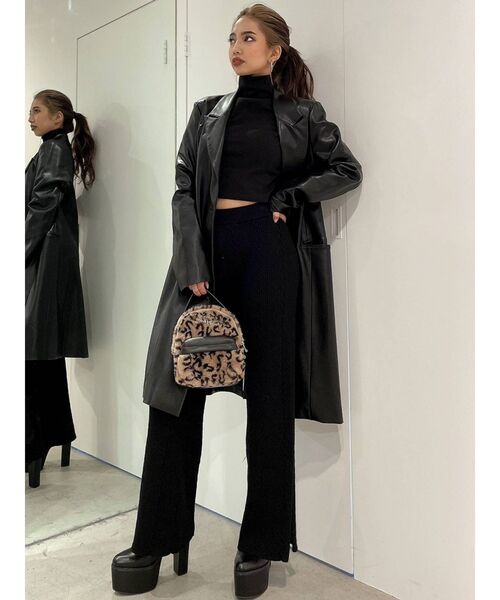 GYDA（ジェイダ）の「ハイウエスト RAISED BACKストレッチ ピンタックフレアパンツ（スウェットパンツ・レディース・ライトグレー/ブラック・FREE）」の9枚目の写真