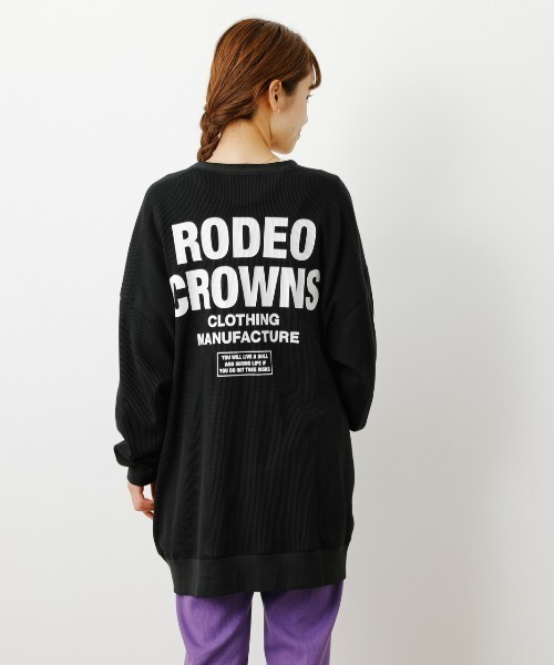 RODEO CROWNS WIDE BOWL(ロデオクラウンズワイドボウル)の「バックロゴワッフルトッパーカーディガン(カーディガン/ボレロ・レディース・ブラウン/杢グレー/ブラック・FREE)」の2枚目の写真