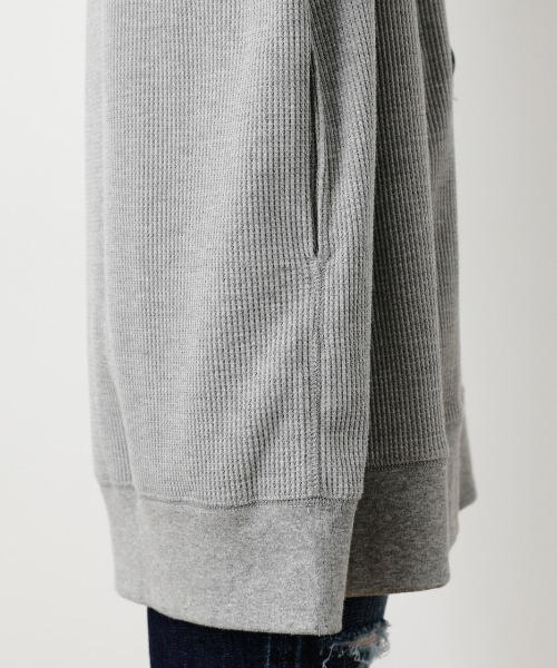 RODEO CROWNS WIDE BOWL(ロデオクラウンズワイドボウル)の「バックロゴワッフルトッパーカーディガン(カーディガン/ボレロ・レディース・ブラウン/杢グレー/ブラック・FREE)」の5枚目の写真