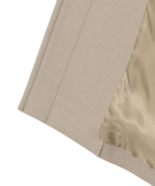 SHIPS（シップス）の「ウールカシミヤメルトンダッフルコート◇（ダッフルコート・レディース・オフホワイト/ダークグレー/グリーン・36/38/40）」の16枚目の写真