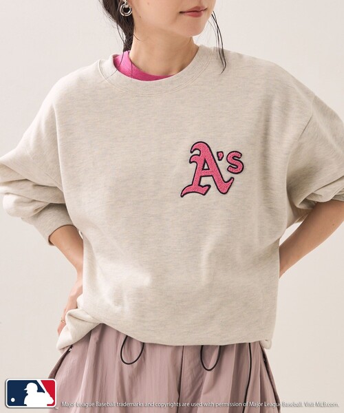 FREAK'S STORE（フリークスストア）の「MLB × FREAK'S STORE/エムエルビー/メジャーリーグベースボール MLB アスレチックス裏毛クルーネックスウェット（スウェット・レディース・ブラック/ネイビー/グレー/ナチュラル・ﾌﾘ-）」の3枚目の写真